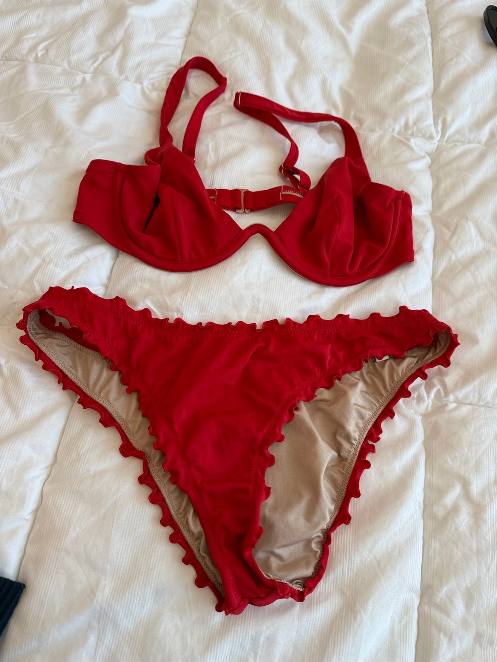 Shade & Shore Red Ruffle Bikini Set - Underwire Top